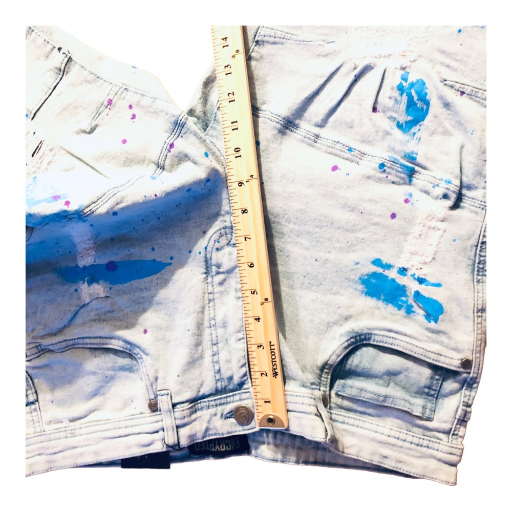 Jean Shorts - Picture 11 of 11